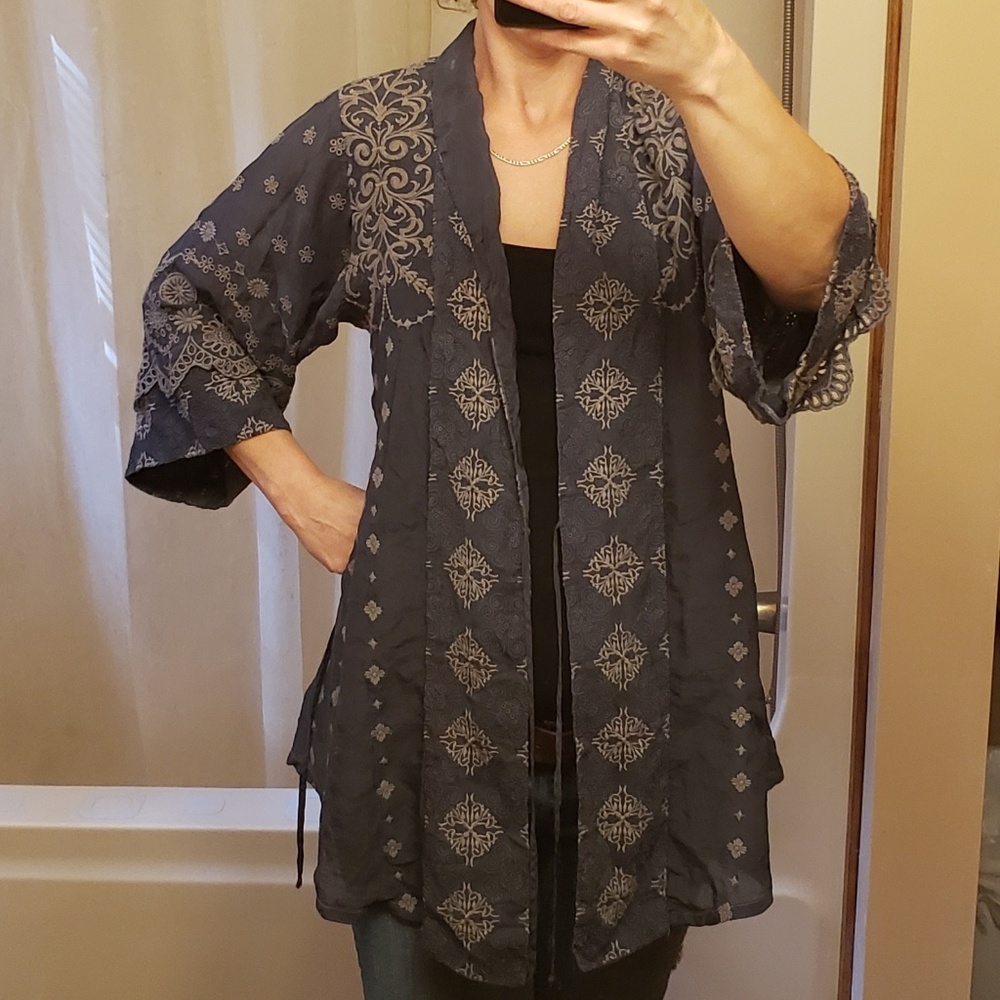 Johnny Was 3/4 Embroidered Wrap Kimono Grey Size M